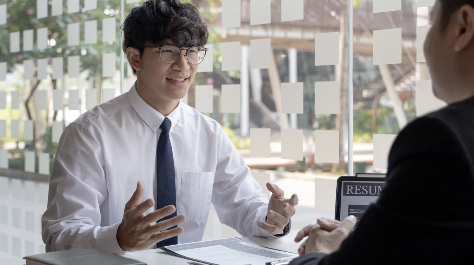 Cover Image for Respuestas Creativas a Correos de Bienvenida del Gerente: Cómo Responder