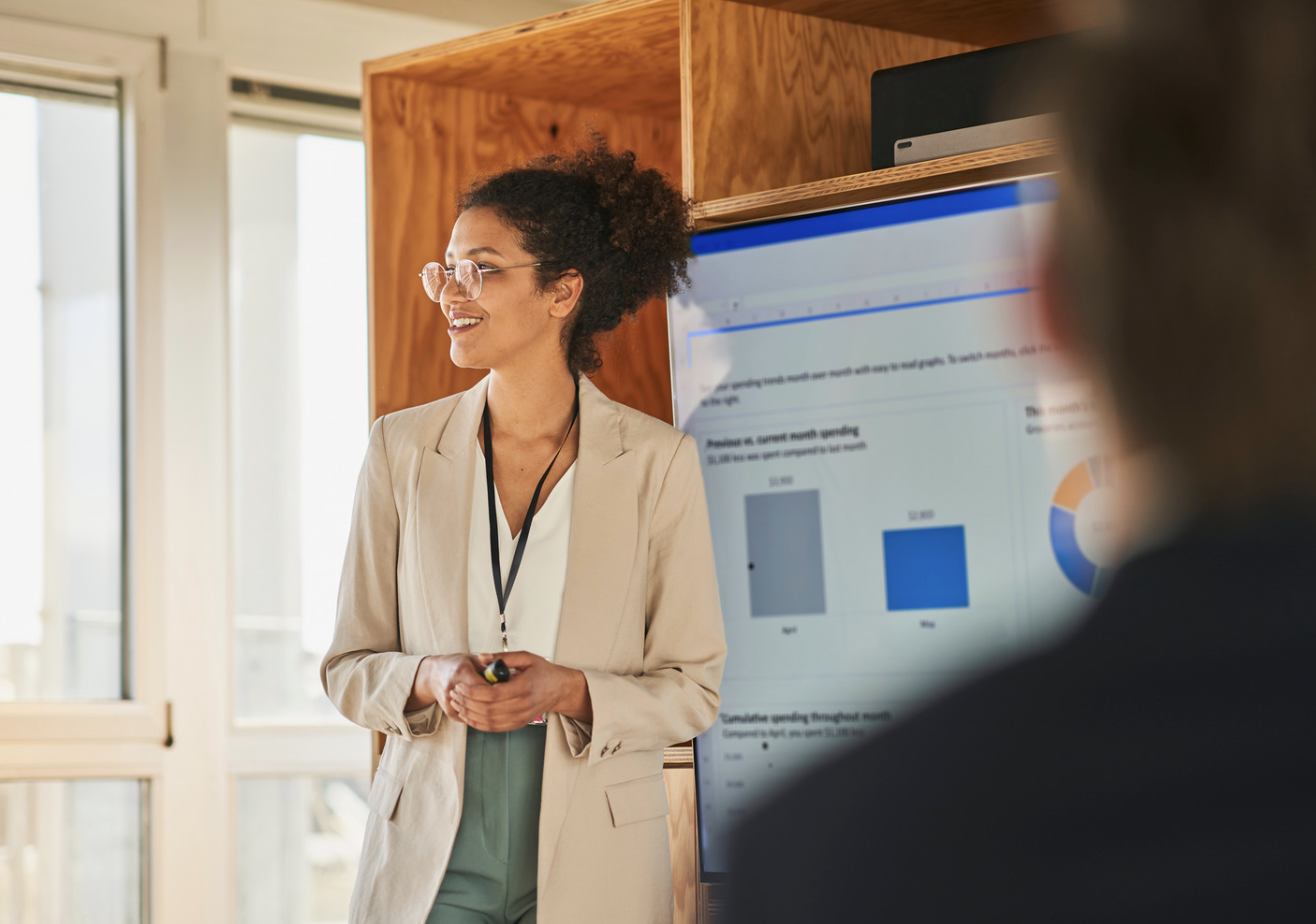 Cover Image for Construyendo influencia en el lugar de trabajo: Cómo mejorar las relaciones laborales para impactar positivamente.
