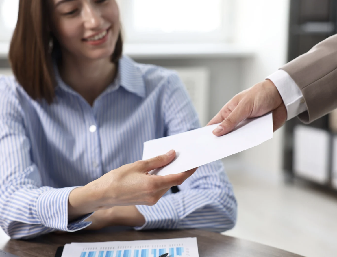 Cover Image for Solicitud de Aumento de Sueldo: Claves para Negociar con Éxito y Obtener lo que Mereces