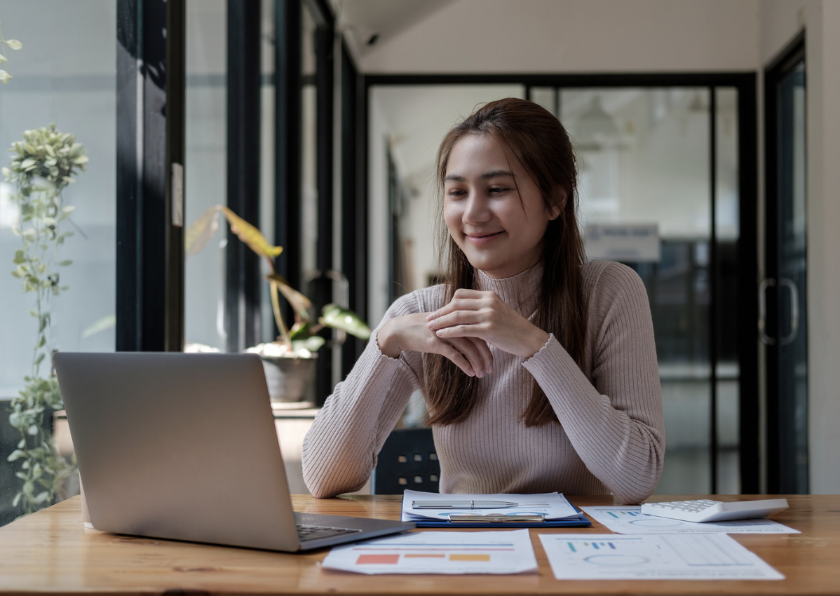 Cover Image for Networking for Success: Mastering the Virtual Realm