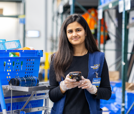 Cover Image for Working at Walmart as a Store Associate: A Practical Guide to Your First Job